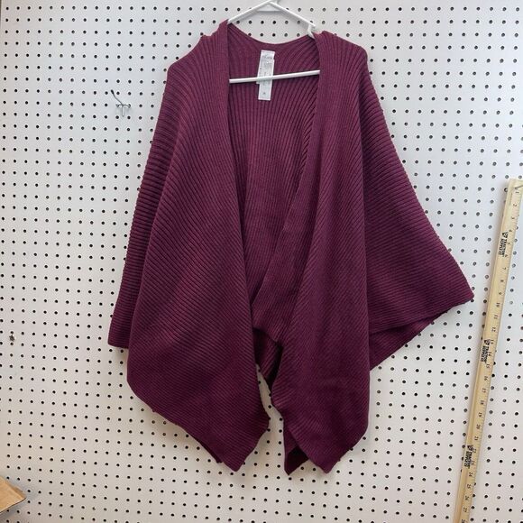 Time And Tru Women's ONE SIZE Ribbed Ruana Wrap Actual Color: Burgundy Maroon - Picture 1 of 3